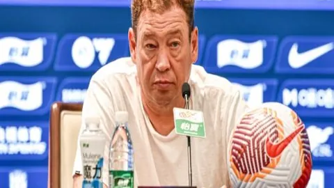 “2025年世俱杯冠军奖金高达1.25亿美元，国际足联助力足球盛宴”